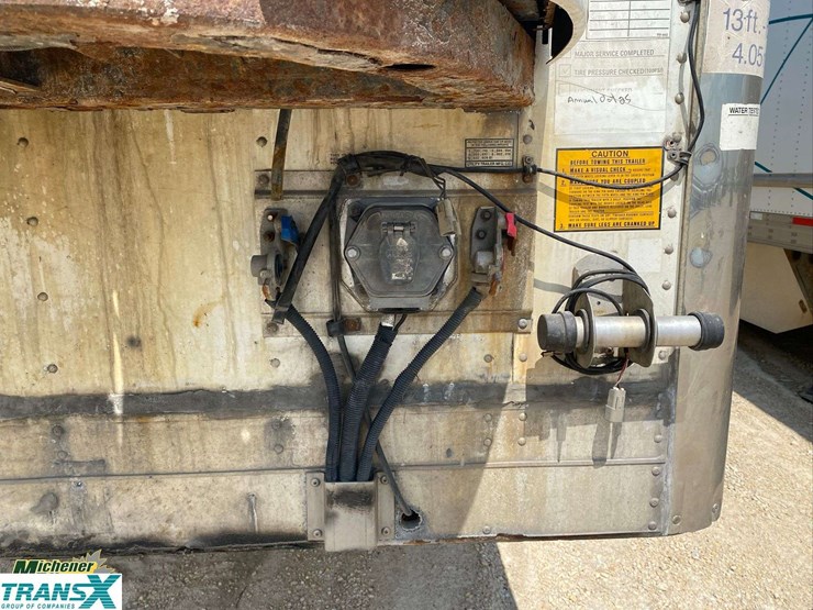 2013-utility-53'-x-102"-image-7