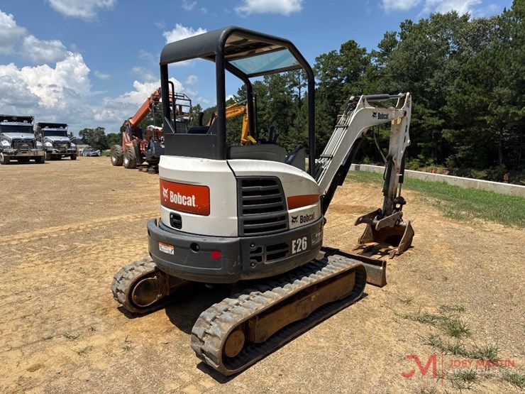 2017-bobcat-e26-image-4