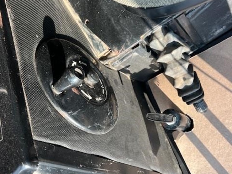 1988-john-deere-8820-titan-ii-image-51