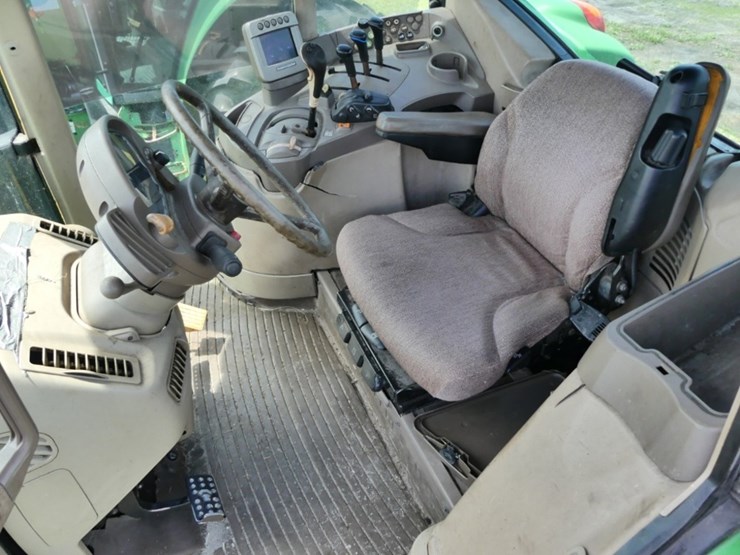 john-deere-7430-image-10