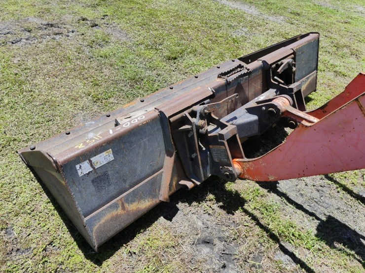 kubota-r520s-image-10