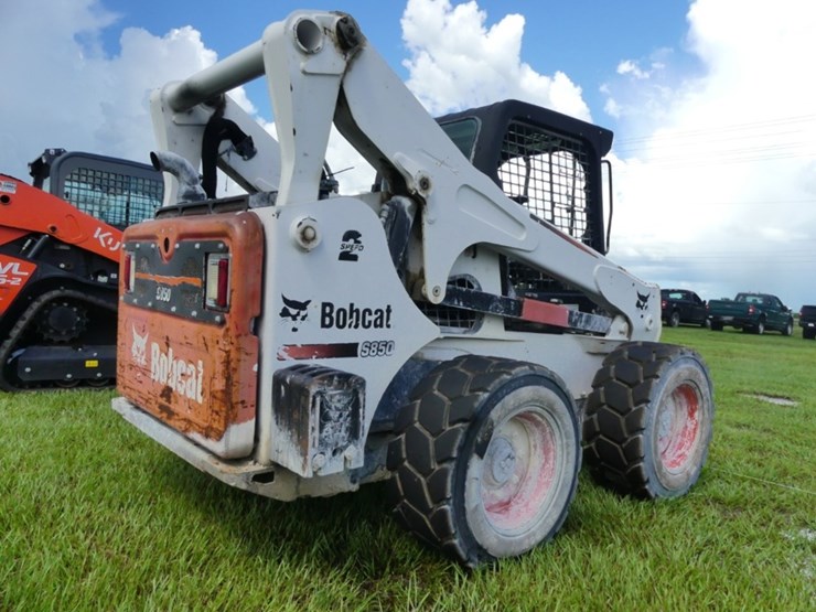 2016-bobcat-s850-image-3
