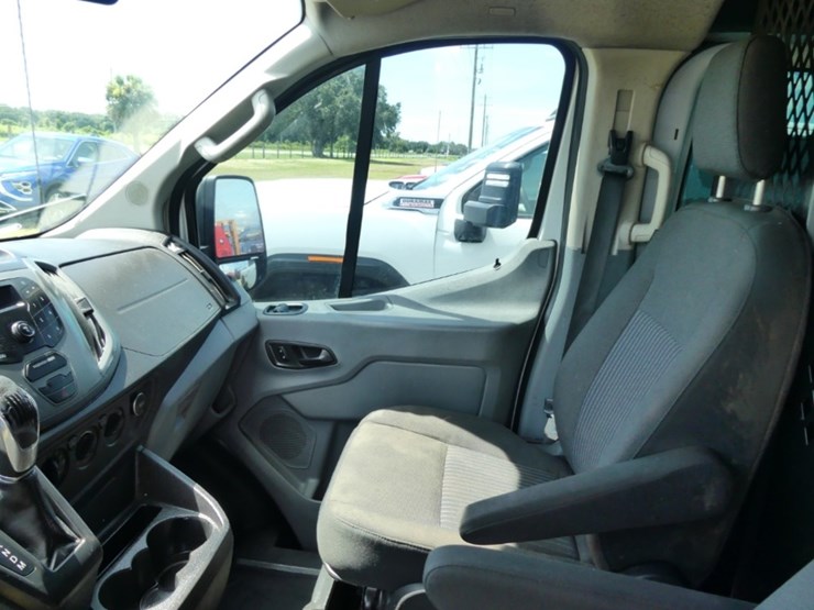2018-ford-transit-image-11