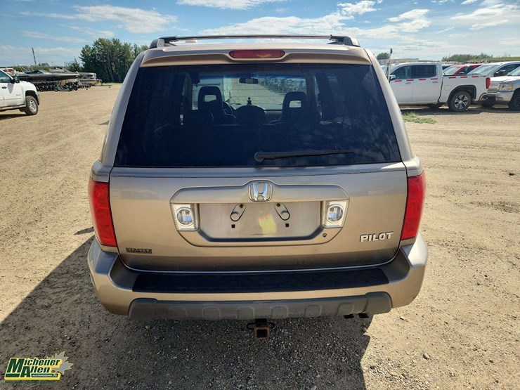 2003-honda-pilot-image-17