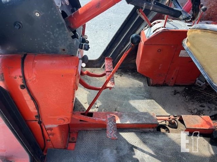 allis-chalmers-200-image-40