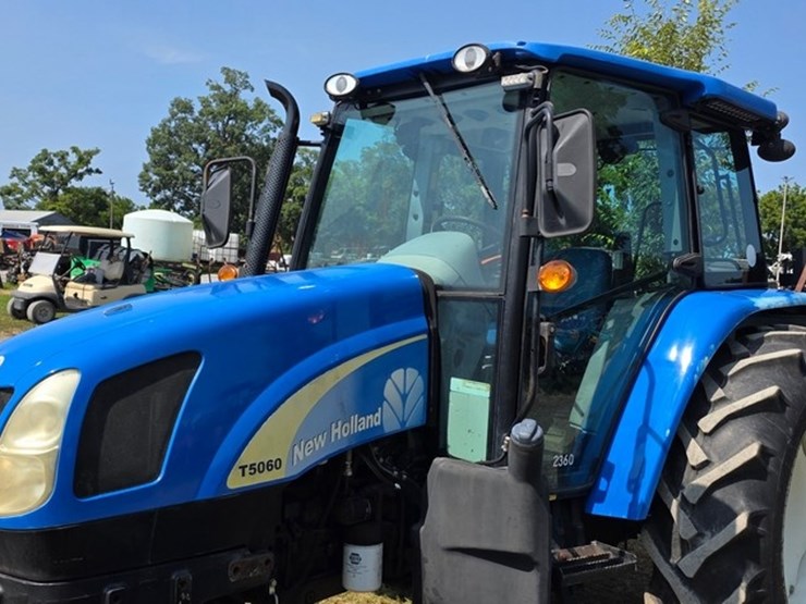 new-holland-t5060-image-35