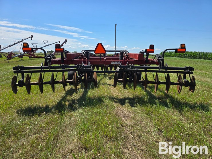case-ih-mrx690-image-6