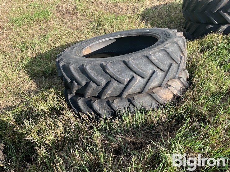 case-ih-magnum-290-image-3