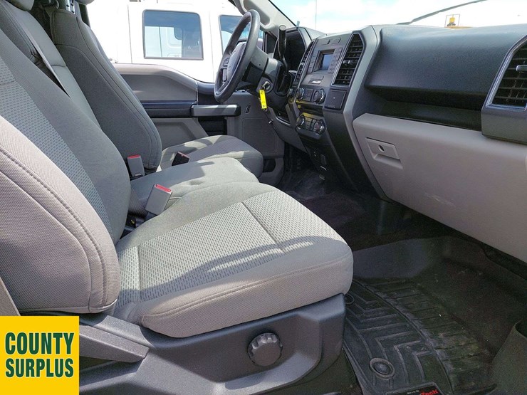 2017-ford-f150-image-12