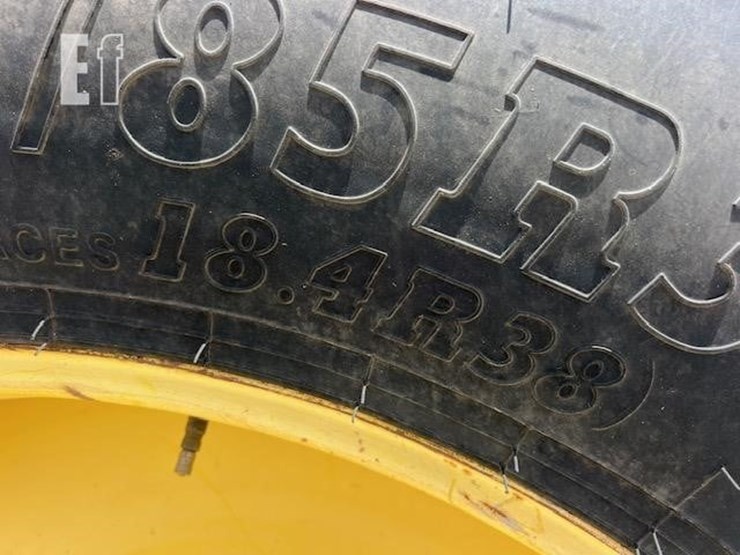 2011-john-deere-r450-image-27