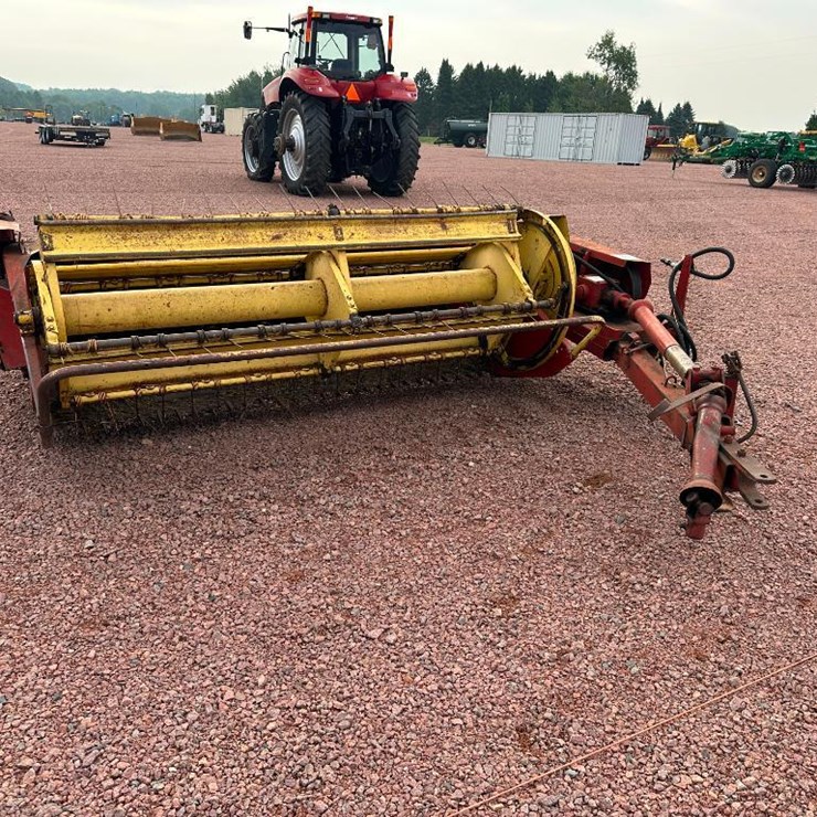 NEW HOLLAND 467