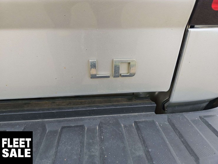 2019-chevrolet-silverado-1500-image-26