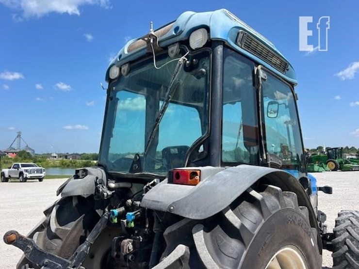 2002-new-holland-tn95f-image-16