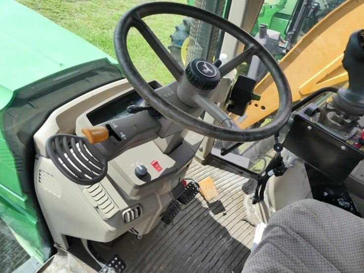 john-deere-6125m-image-16