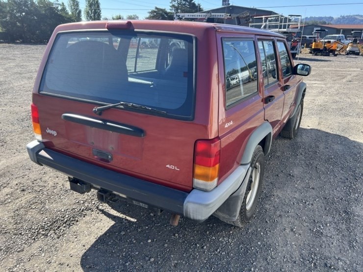 1999-jeep-cherokee-image-4