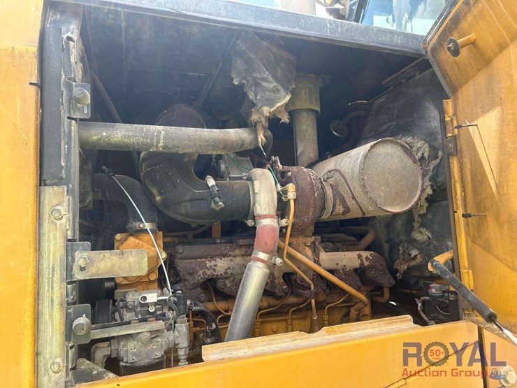 2005-johndeere-644k-image-17