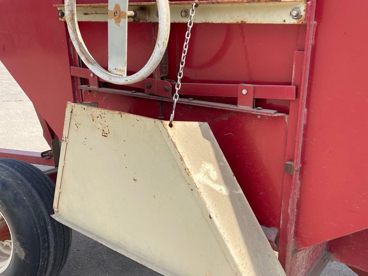 demco-325-image-13