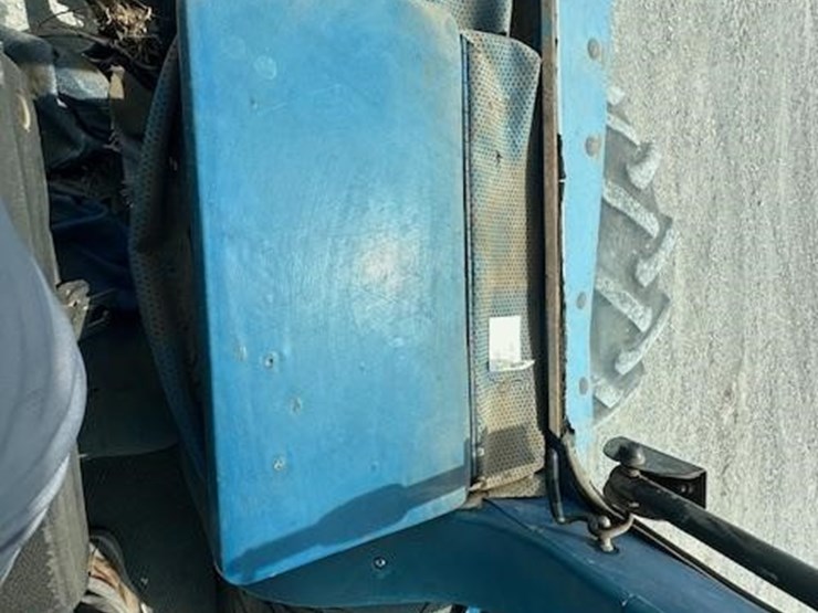 ford-8700-image-25