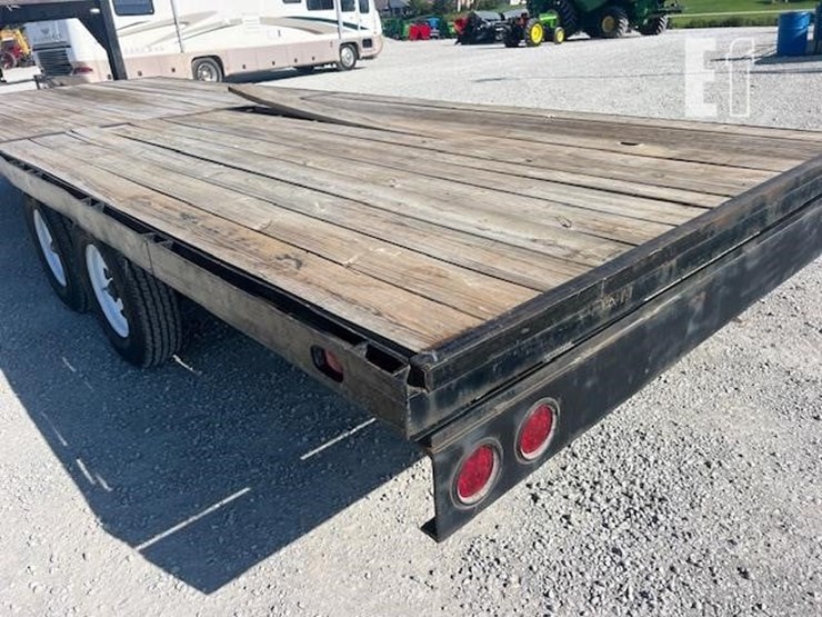 2025-shop-built-trailer-image-21
