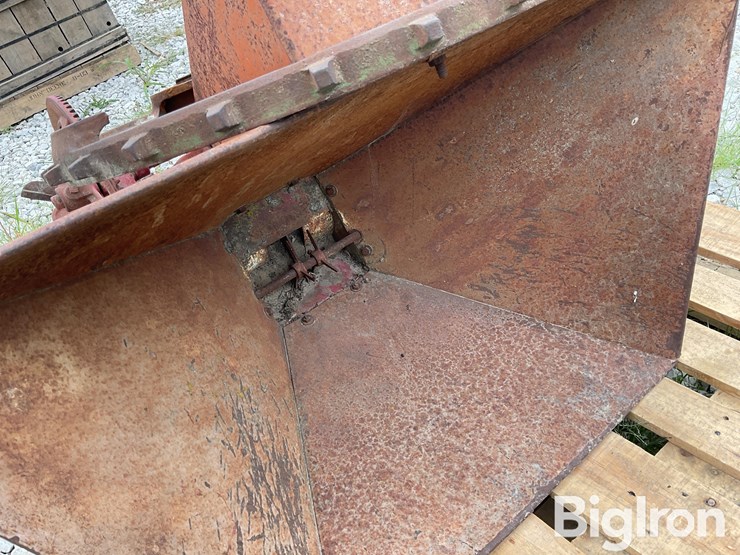 international-end-gate-seeder-image-13