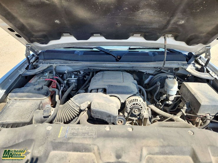 2011-chevrolet-silverado-1500-image-23
