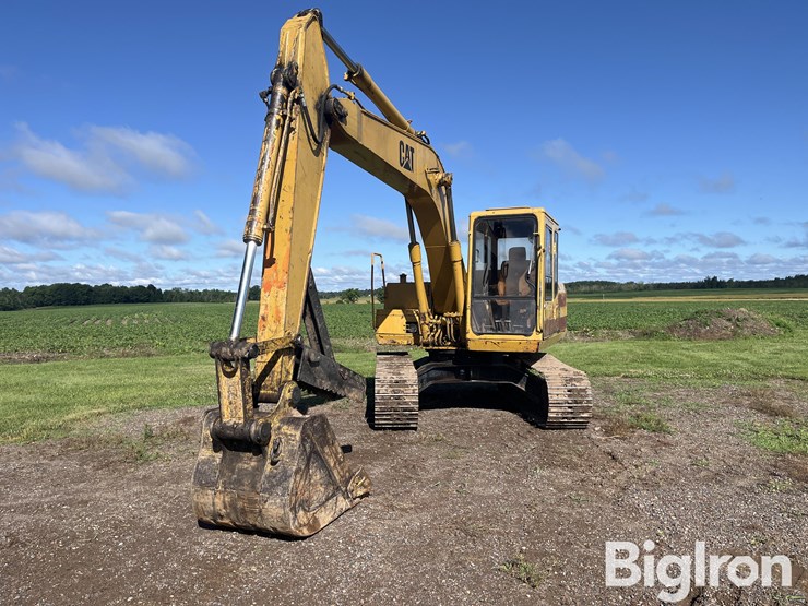 1990-caterpillar-e110b-image-2