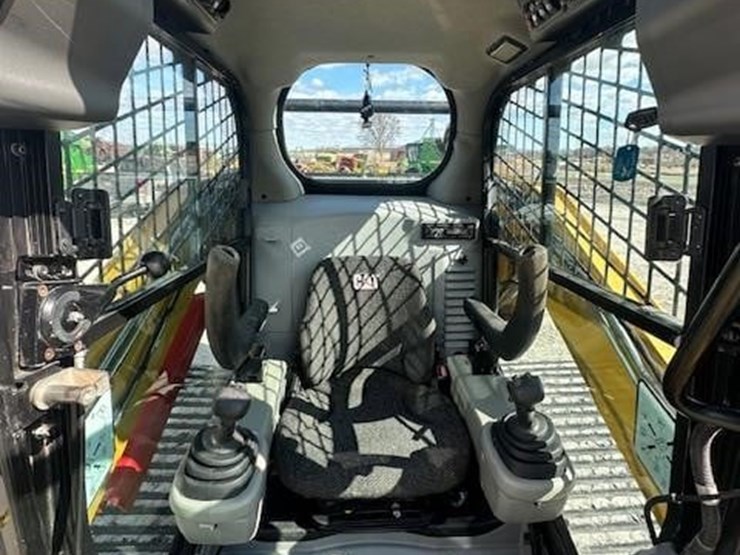 2013-caterpillar-287c2-image-13