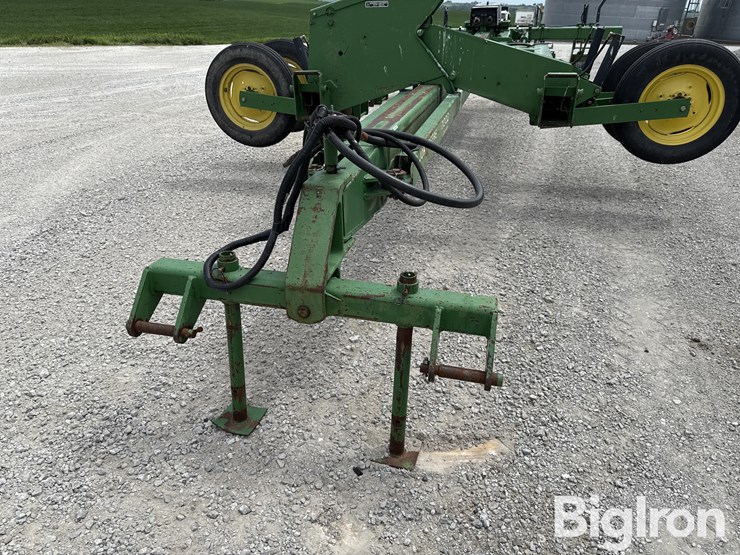 john-deere-7200-image-9