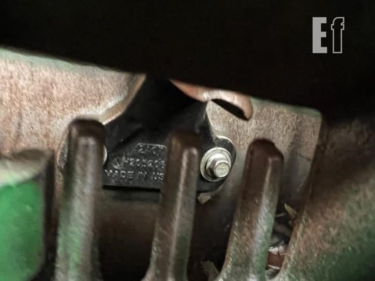 2014-john-deere-s670-image-55