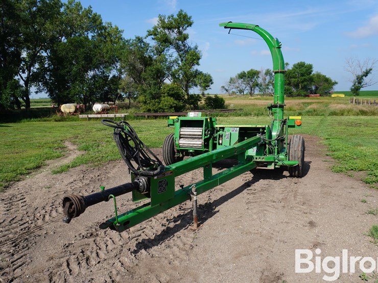 2005-john-deere-3975-image-1