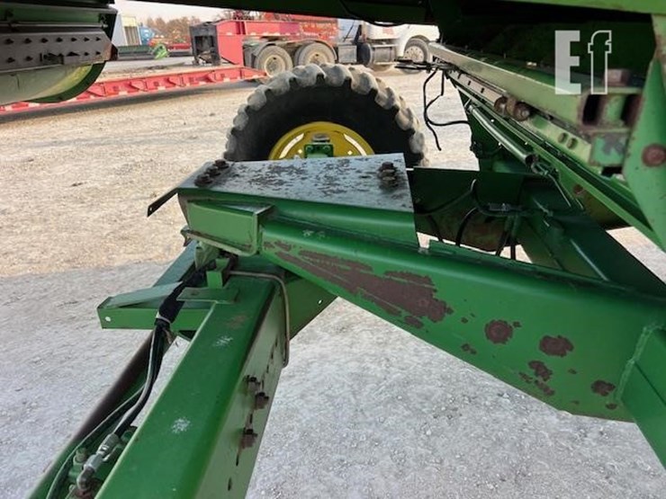 1988-john-deere-8820-titan-ii-image-34
