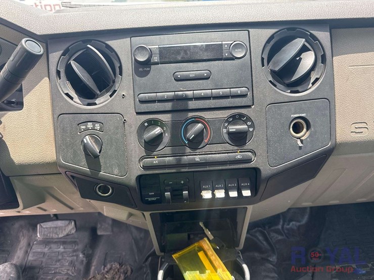 2008-ford-f350-image-16