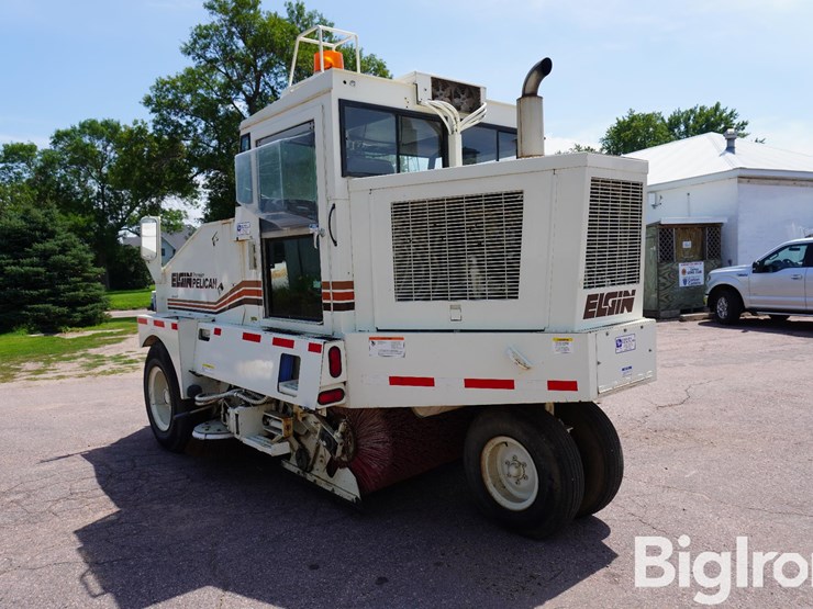 1989-elgin-pelican-image-7
