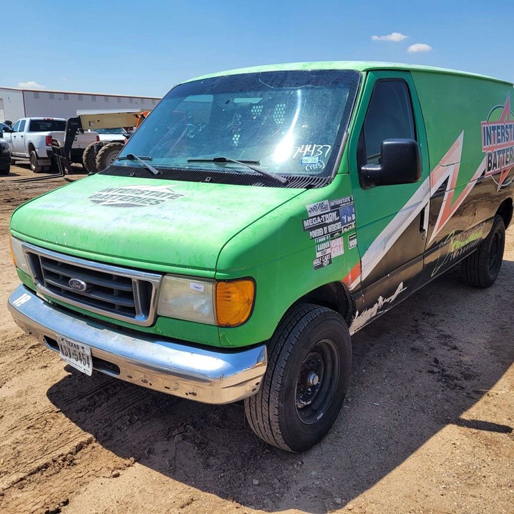 2006 FORD E350