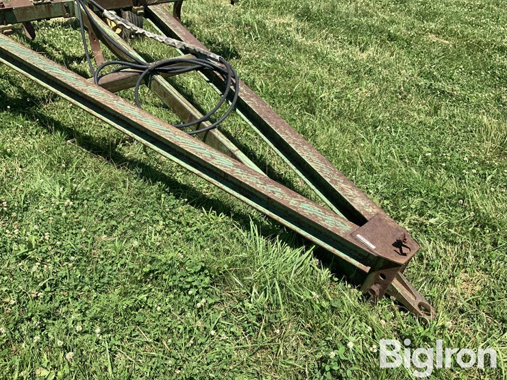 john-deere-1600-image-10