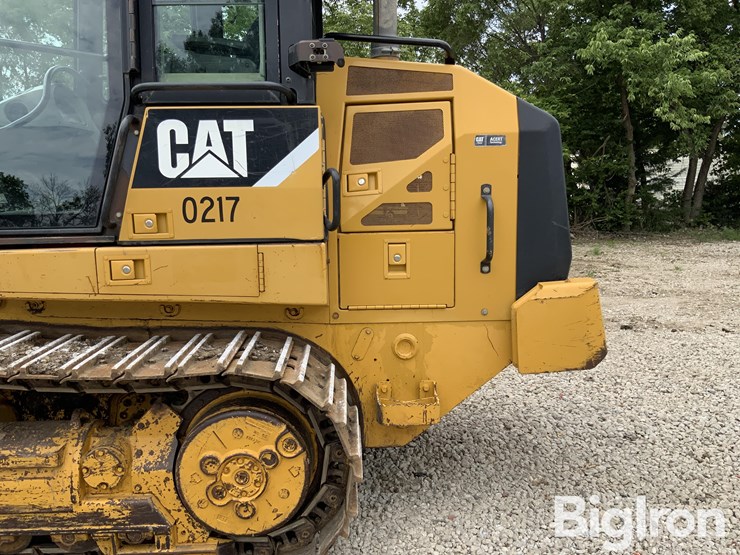2007-caterpillar-953d-image-12