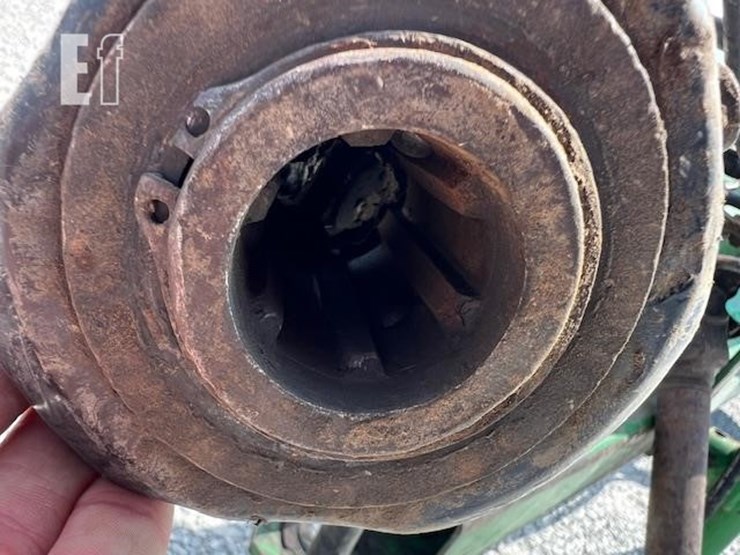 john-deere-1219-image-22