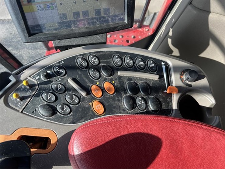 2022-case-ih-8250-image-40