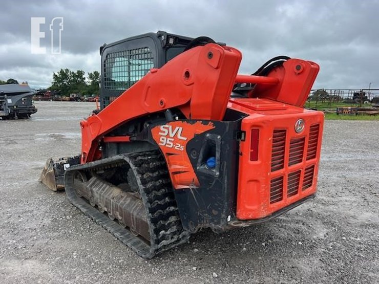 2018-kubota-svl95-2s-image-5