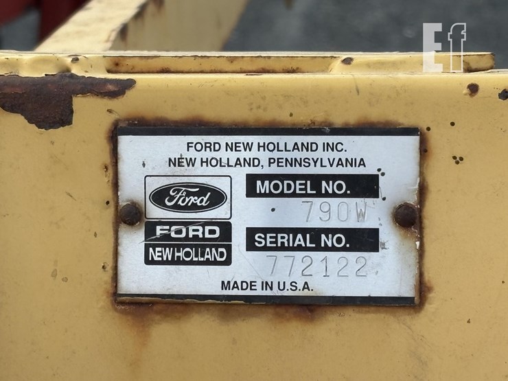 new-holland-790-image-21