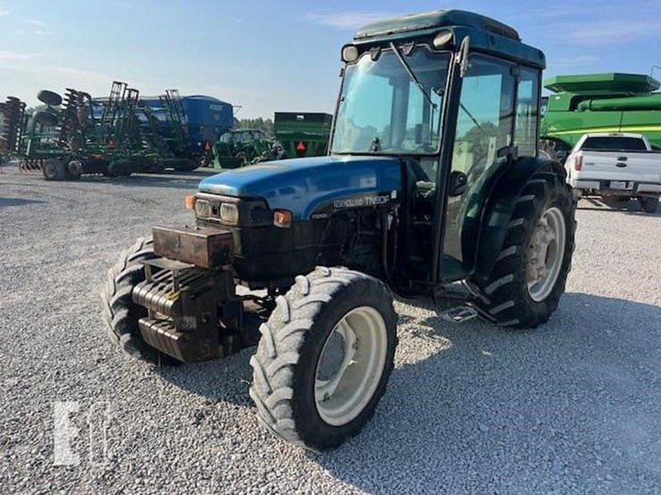 new-holland-tn90f-image-7