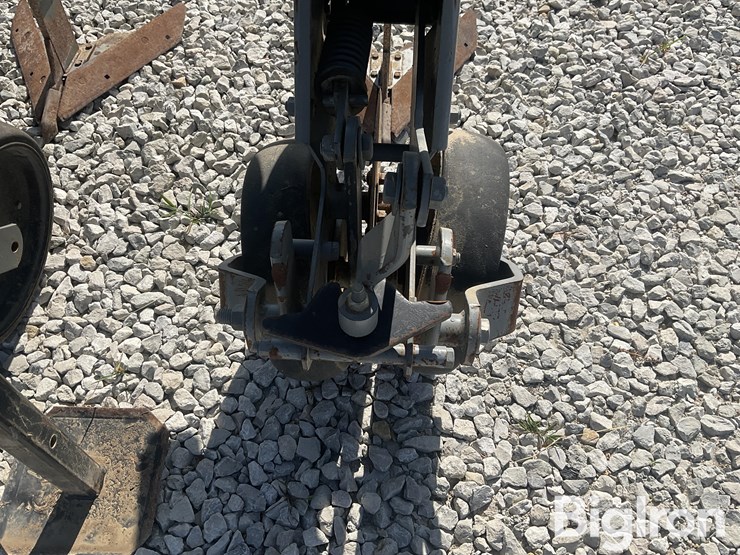 2002-hiniker-6000-image-17