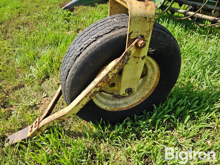 john-deere-640-image-19