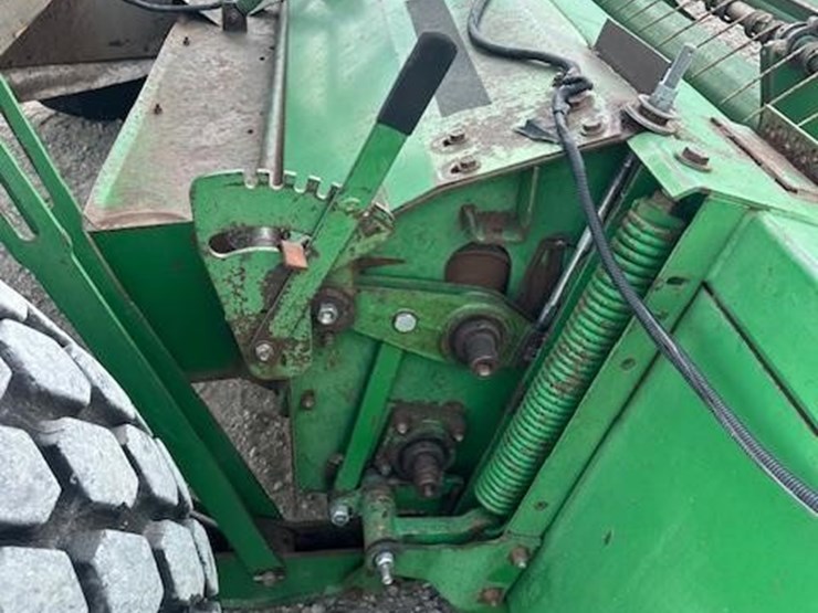 1997-john-deere-4890-image-21
