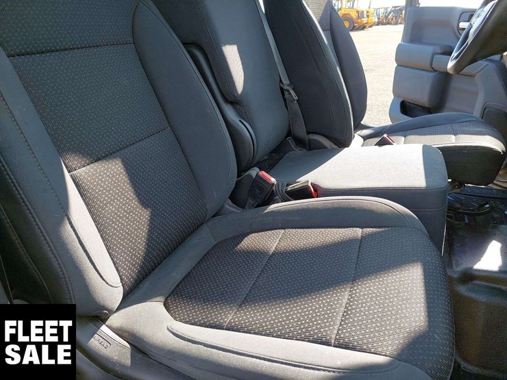 2021-chevrolet-silverado-1500-image-16