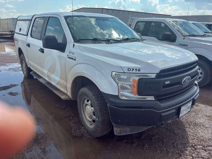 2018-ford-f150-xl-image-2