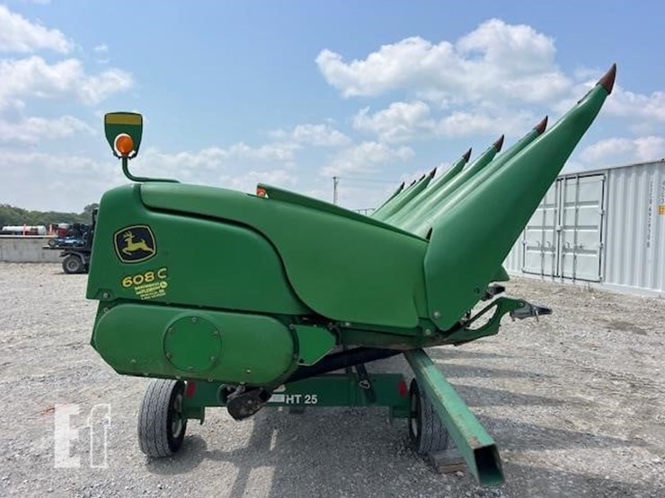 2009-john-deere-608c-image-5