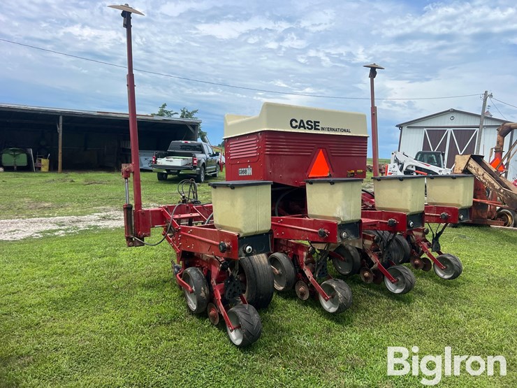 case-ih-900-image-7