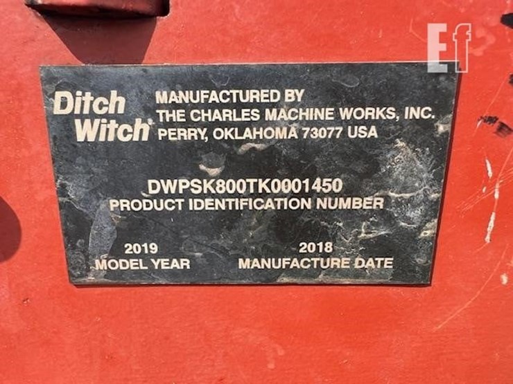 2019-ditch-witch-sk800-image-24