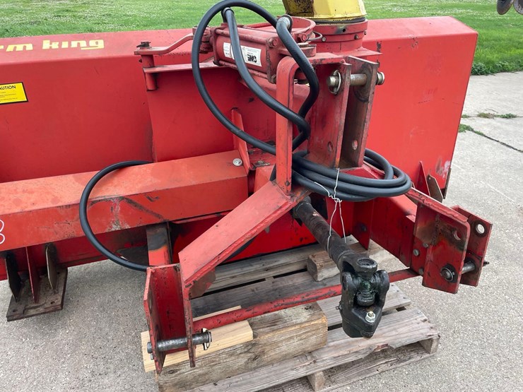 farm-king-960-8ft-snowblower-image-13